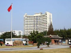 士以上学位的教师占教师总数的85*84%